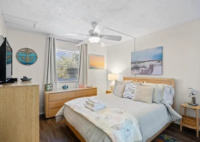 Ocean View Windy Village Unit 2B 2 Bedroom 2 Bath Sleep 6 Pool